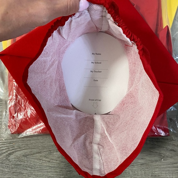 Grad Gown & Hat Set Red & Yellow - Picture 4 of 4